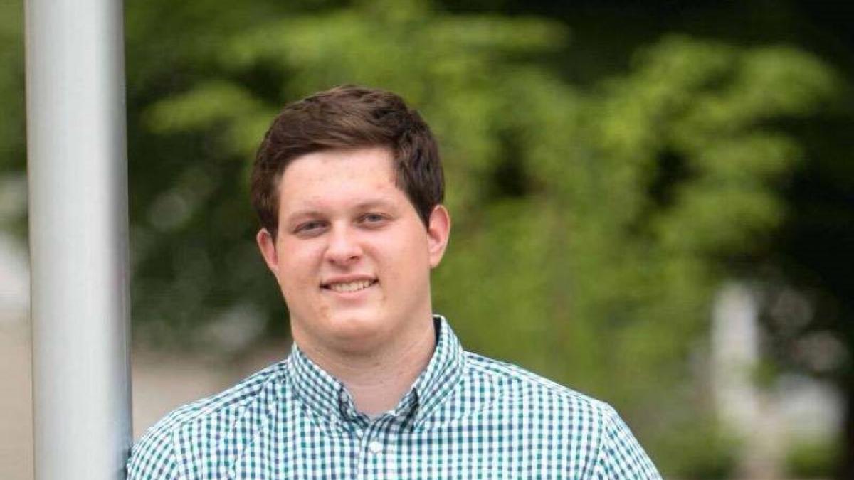 Eli Dicken